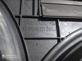 Volkswagen PASSAT B6 Jäähdyttimen jäähdytinpuhaltimen suojus 1K0121207AD