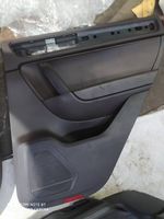 Volkswagen Touareg II Garnitures, kit cartes de siège intérieur avec porte 