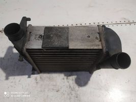 Audi A4 S4 B7 8E 8H Chłodnica powietrza doładowującego / Intercooler 8E0145806L