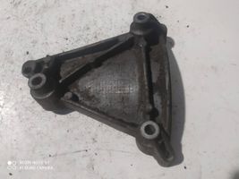 Audi A6 S6 C6 4F Staffa di montaggio del compressore dell’A/C 06E260835C