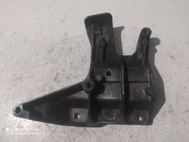 Audi A4 S4 B7 8E 8H Supporto di montaggio del motore (usato) 03G131159B