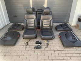 Volkswagen Touareg II Set interni 7P1867011BC