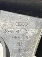 Audi A4 S4 B7 8E 8H Uchwyt / Mocowanie zderzaka tylnego 8E9807454A