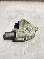 Audi Q7 4L Motorino alzacristalli della portiera anteriore 4L0959802B