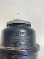 Audi A6 S6 C6 4F Serbatoio/vaschetta del liquido del servosterzo 4F0422371E