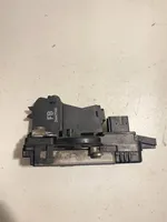 Opel Vectra C Front door lock 24447340