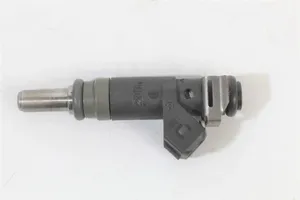 BMW M5 Fuel injector 7506158