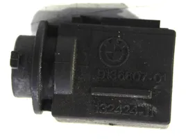 BMW 3 E90 E91 Intake air temperature sensor 