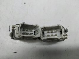 Renault Megane II Quarter vent window switch 