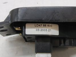 Mazda MPV II LW Bouton de commutateur rétroviseur latéral LD4766600