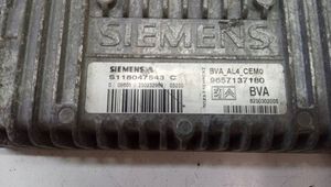 Peugeot 206 Sterownik / Moduł ECU S118047543C