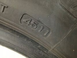 BMW 3 E46 Pneus d'hiver R16 BRIDGESTONE