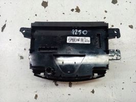 Hyundai i30 Gaisa kondicioniera / klimata kontroles / salona apsildes vadības bloks (salonā) 97250-A6530