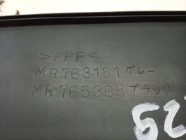 Mitsubishi Galant Schowek deski rozdzielczej 