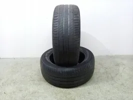 Volkswagen PASSAT B5 R17 summer tire 