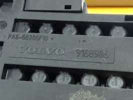 Volvo S80 Skrzynka bezpieczników / Komplet 9168986