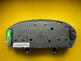 Volkswagen Polo Spidometrs (instrumentu panelī) 6Q0920800