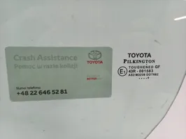 Toyota Yaris Etuoven ikkunalasi, neliovinen malli TOYOTA