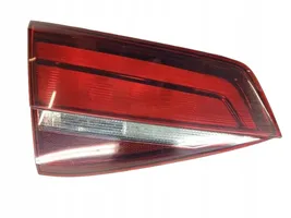 Volkswagen Jetta VI Rear/tail lights 