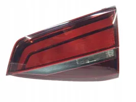 Volkswagen Jetta VI Rear/tail lights 