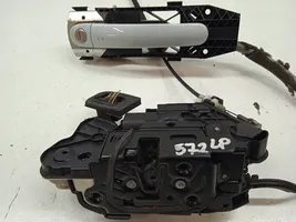 Volkswagen Jetta VI Front door lock 5K1837015D