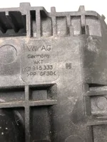 Volkswagen Golf VI Vassoio scatola della batteria 1K0915333