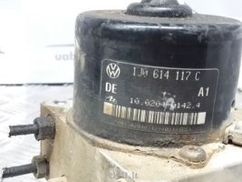 Volkswagen Golf IV Bomba de ABS 1J0614117C