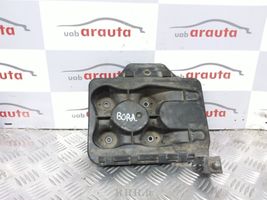 Volkswagen Bora Boîte de batterie 1J0804373A