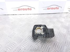 BMW M5 Staffa del pannello di supporto del radiatore 17117575248