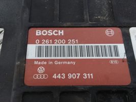 Audi 80 90 B3 Calculateur moteur ECU 443907311