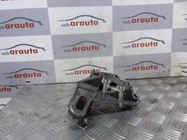 Ford Fiesta Supporto di montaggio del motore (usato) D3A9A