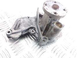 Ford Fiesta Bomba de agua YS6G8505A1A