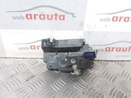 Opel Astra G Zamek drzwi przednich 24414116