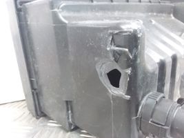 Audi Q3 8U Oro filtro dėžė 5N0129607A