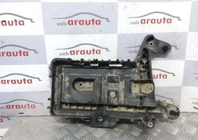 Audi Q3 8U Подошва крепления аккумулятора 1K091533H