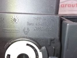 Opel Meriva A Dysze / Kratki środkowego nawiewu deski rozdzielczej 464652911