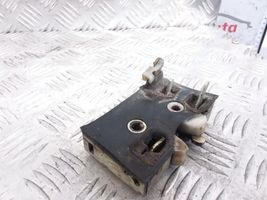 Audi 100 200 5000 C3 Передний замок 443837016G