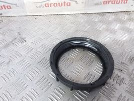 Volvo S40 Anello/dado di bloccaggio della vite della pompa del carburante nel serbatoio 2S619C385AA