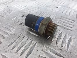 Renault Megane I Sonde de température de liquide de refroidissement 268063