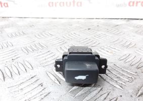 Honda CR-V Tailgate/boot open switch button M19902CMSS5A