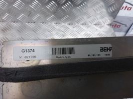 Opel Zafira B Condenseur de climatisation G1374