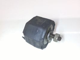 BMW 5 E28 Supporto della scatola del cambio 1175939