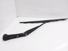 Mitsubishi Pajero Sport I Front wiper blade arm K60DR2