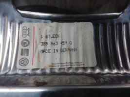 Volkswagen PASSAT B5 Bagažinės slenksčio apdaila 3B9863459G