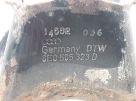 Volkswagen PASSAT B5 Taka-ylätukivarren haarukkavipu 8E0505323D