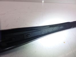 Opel Vectra C Front wiper blade arm 09185812