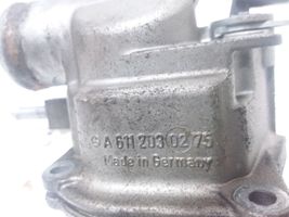 Mercedes-Benz C W202 Boîtier de thermostat / thermostat A6112030275