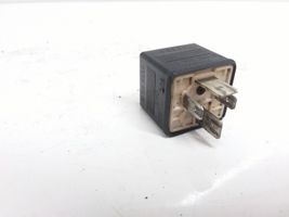 Audi A6 S6 C4 4A Other relay 443951253S