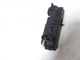 Volvo V50 Verrouillage du bouchon du réservoir de carburant 30716754