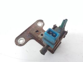 Opel Monterey Valve vacuum 